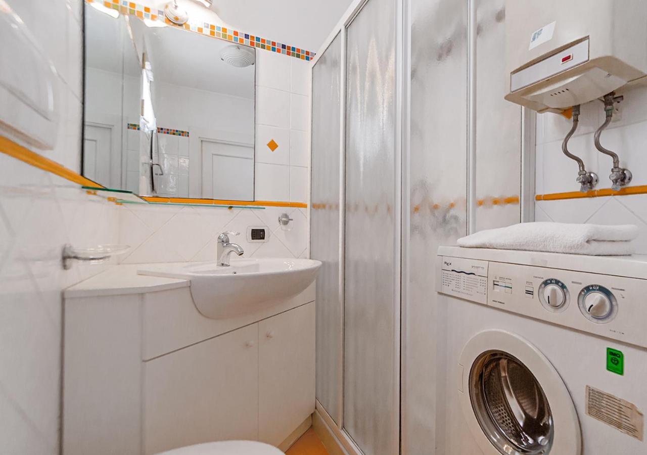 Murphy Holiday Home - Flat House 302 La Maddalena  Bagian luar foto